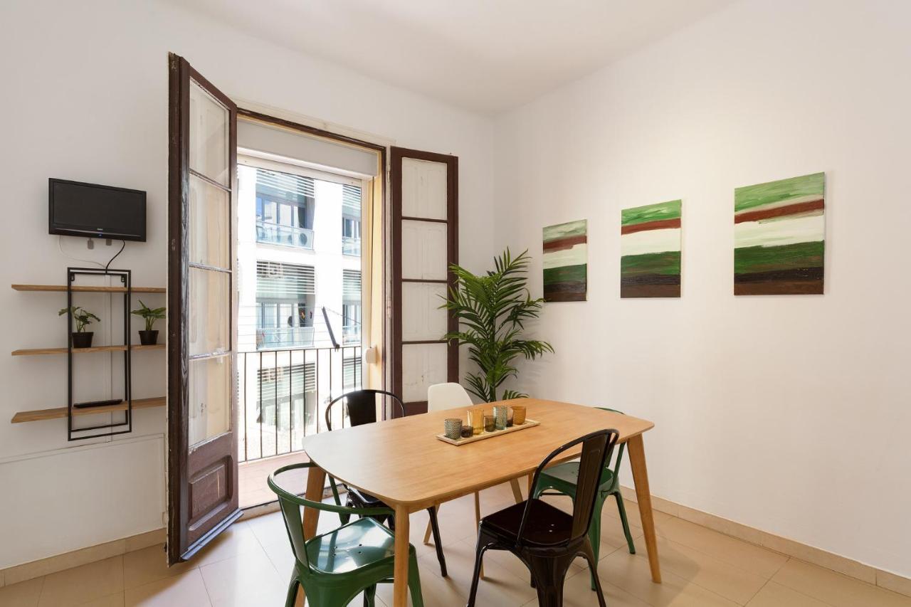Stay U-Nique Apartments Mistral Barcellona Esterno foto
