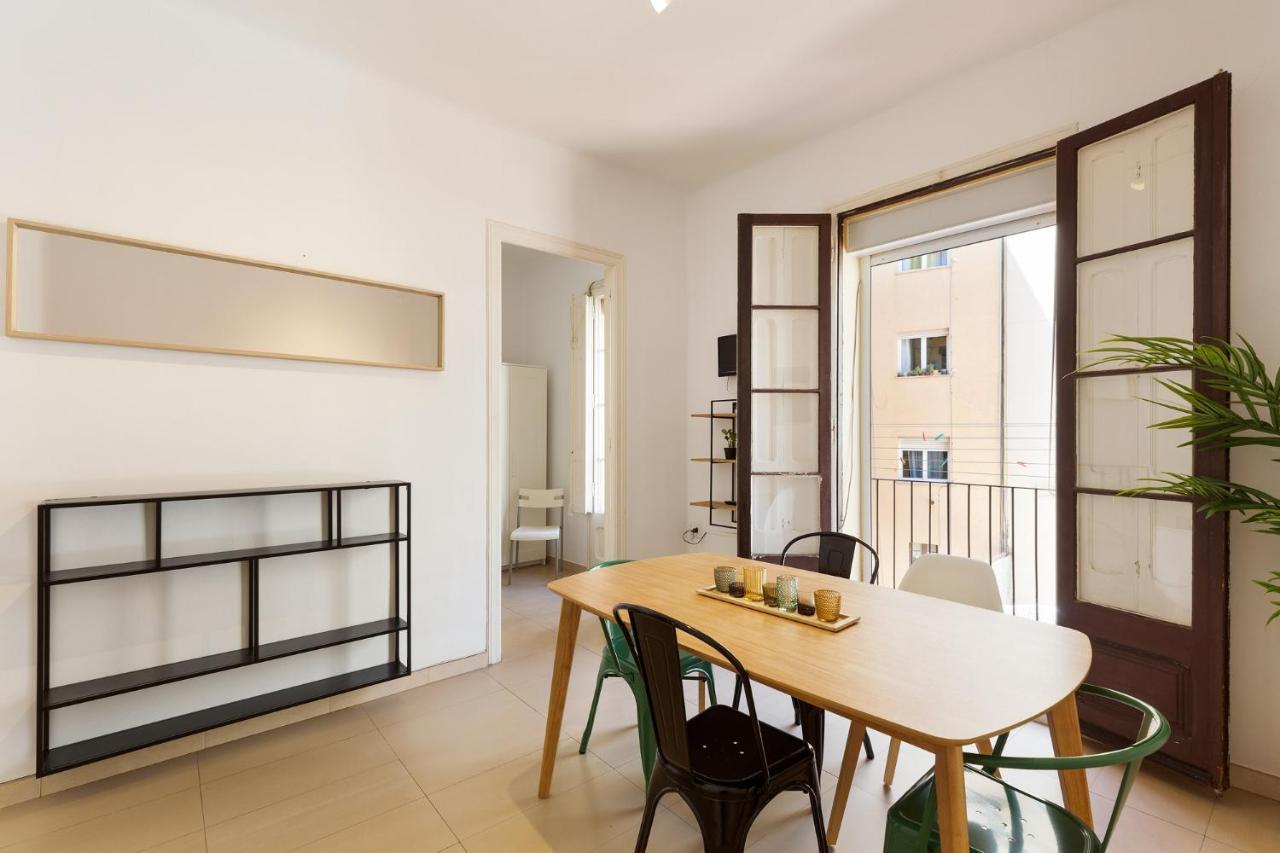 Stay U-Nique Apartments Mistral Barcellona Esterno foto